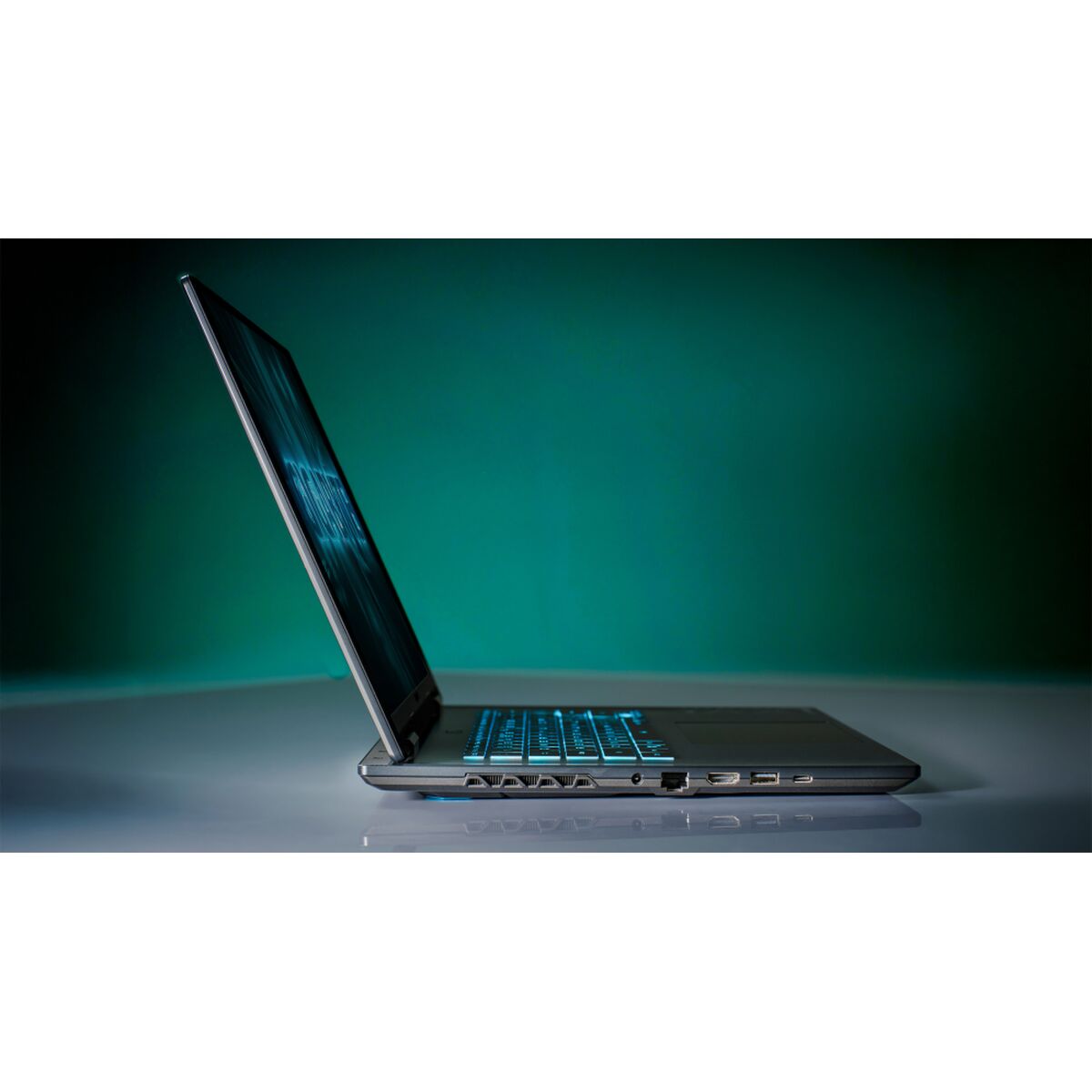 Laptop Gigabyte GAMING A16 CTHI3PT894SD 16" 16 GB RAM 1 TB SSD Intel Core i7-13620H